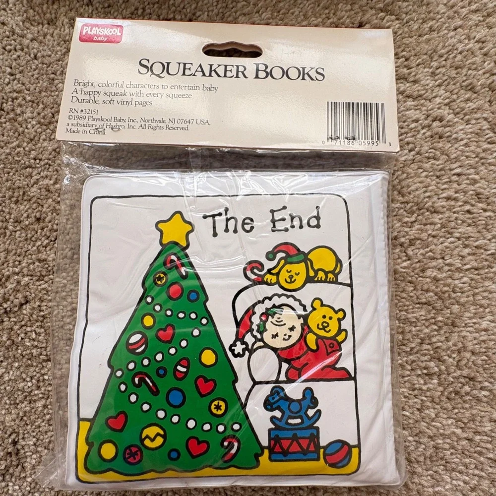 New!! VTG 1989 Playskool Baby Squeaker Soft Book -A Very Merry Christmas -Sealed